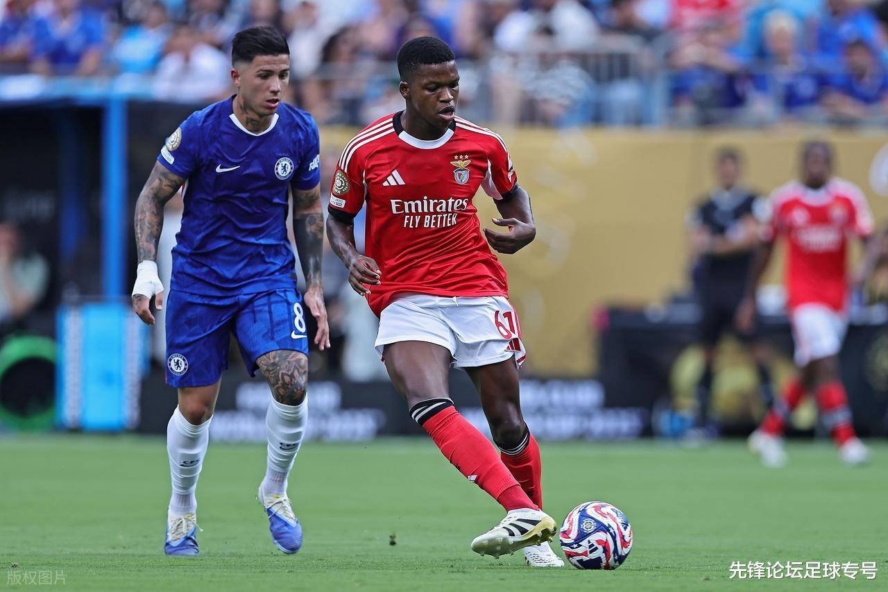 关键战美洲杯传出新动向，皇家马德里篮球队再遭质疑，高层表态：形势明朗，心理建设被强调的简单介绍