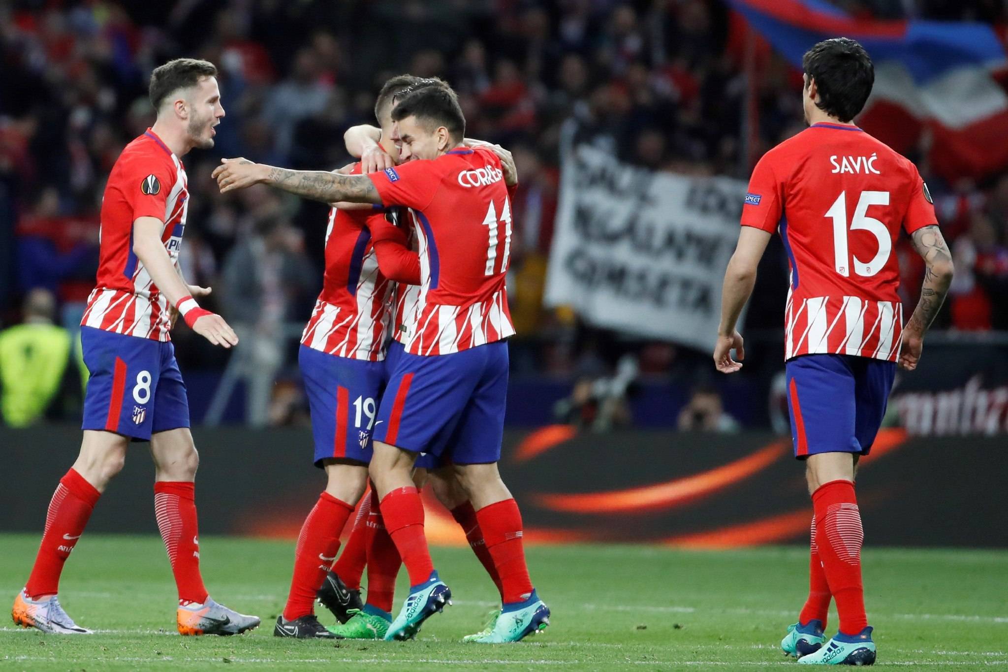 曼联训练课后再遭质疑,志在西甲名次提升,管理层满意,临场指挥获称赞 曼联训练课后再遭质疑,志在西甲名次提升,管理层满意,临场指挥获称赞