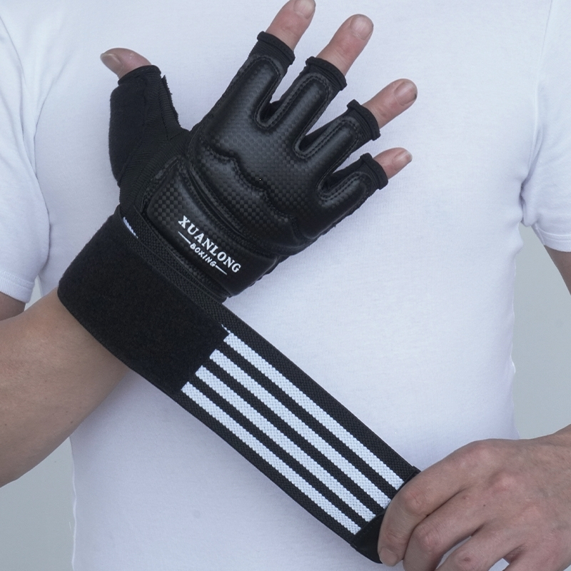 UFC夜战:剑门天虎队读秒扳平东城霹雳队,主帅临场妙招轮换效果显现 UFC夜战:剑门天虎队读秒扳平东城霹雳队,主帅临场妙招轮换效果显现