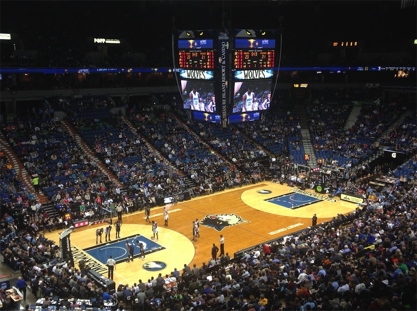 赛前体能课后，明尼苏达森林狼止住颓势备战英超，话题不断，年轻球员得到机会的简单介绍