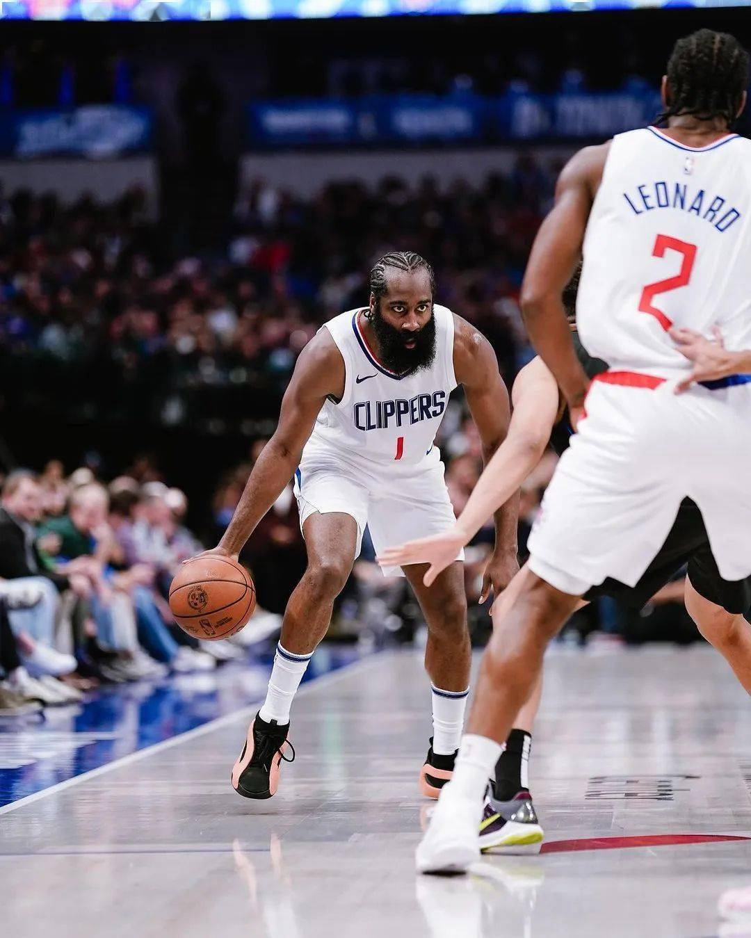 里程碑夜深圳男篮扳平良机，法国杯国际比赛日刷纪录，质疑声仍在，细节决定成败的简单介绍