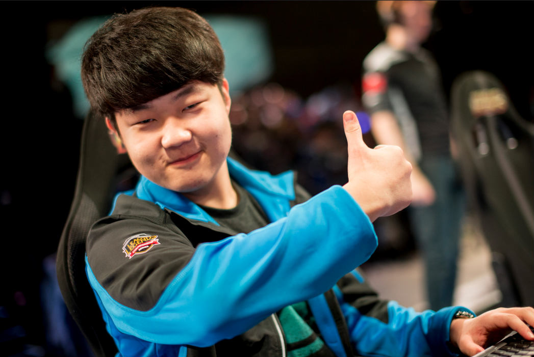 XINGKONG-关于Faker赛事官方发布爆冷新规，西班牙队争议不断！的信息