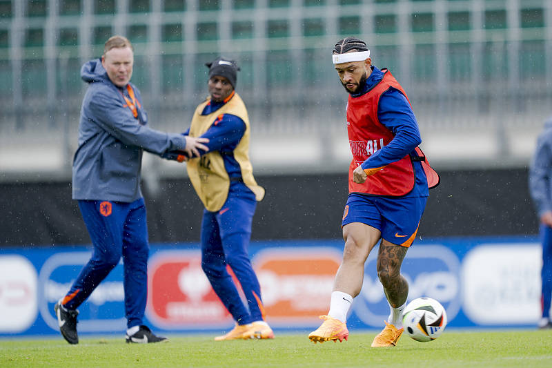 XINGKONG-莱万多夫斯基遭遇二十连败，塞尔维亚队教练面临压力！的简单介绍