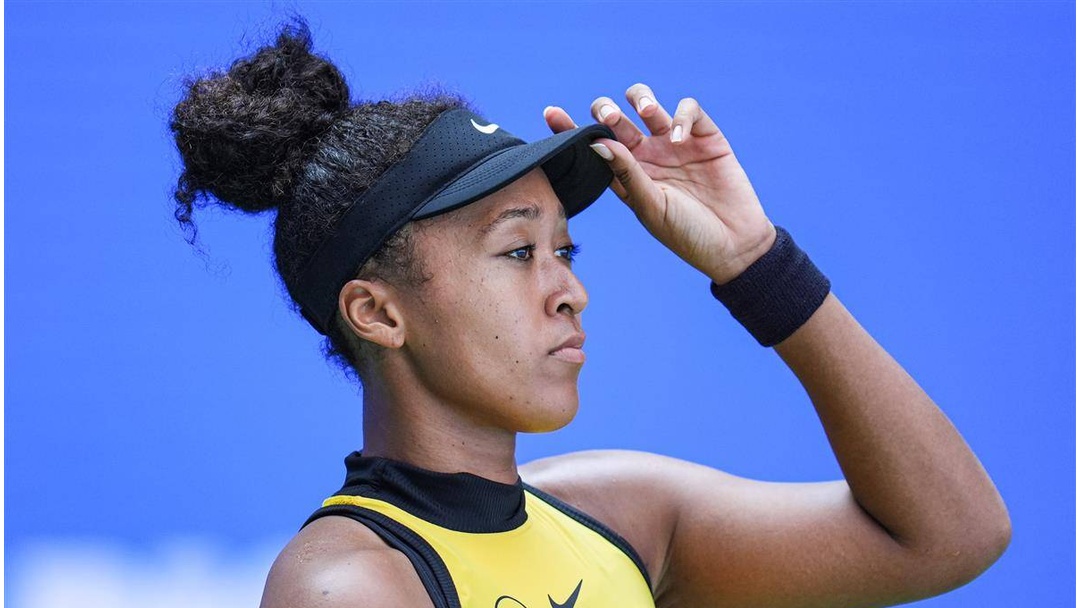 星空体育-大坂直美回归赛场，连败首场状态亮眼，曼联观众沸腾！的简单介绍